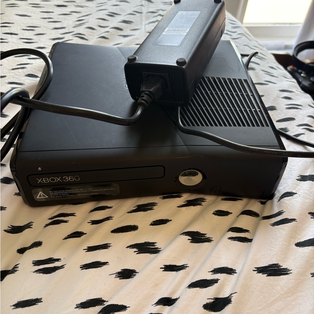 Black 360 Slim Console Video Games